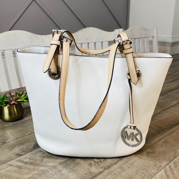 Michael Kors White Vanilla Jet Set Tote Round Bag Handbag Purse